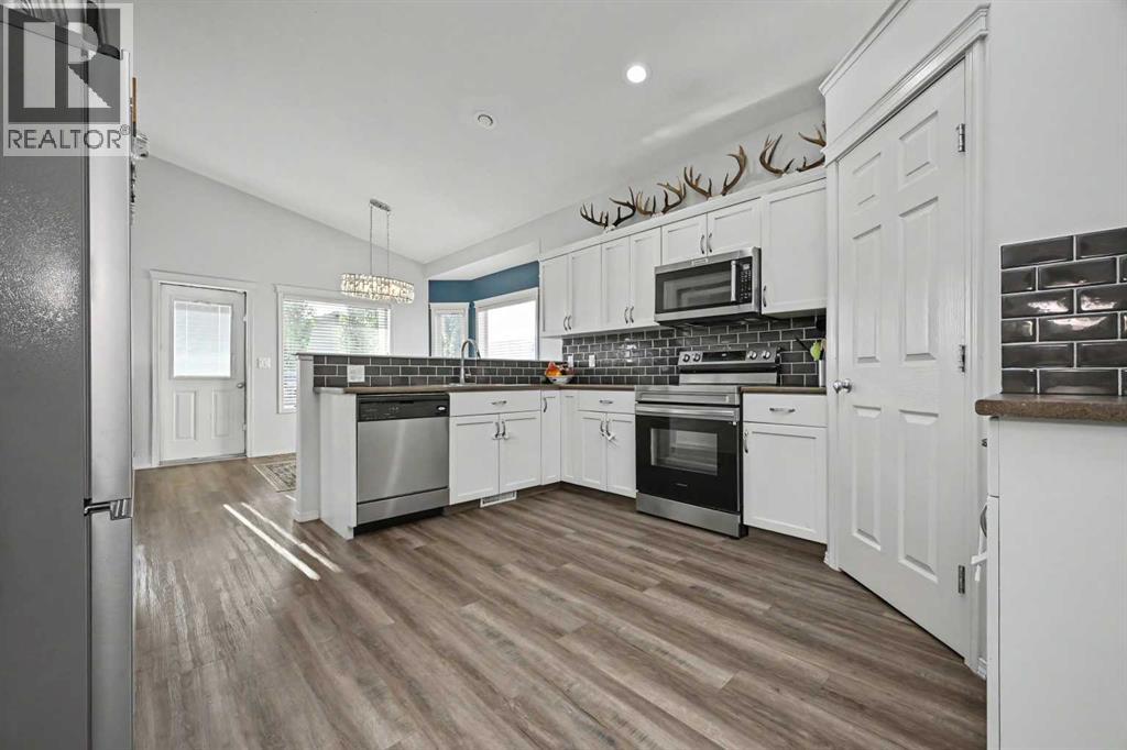 12118 103A Street - Image 6