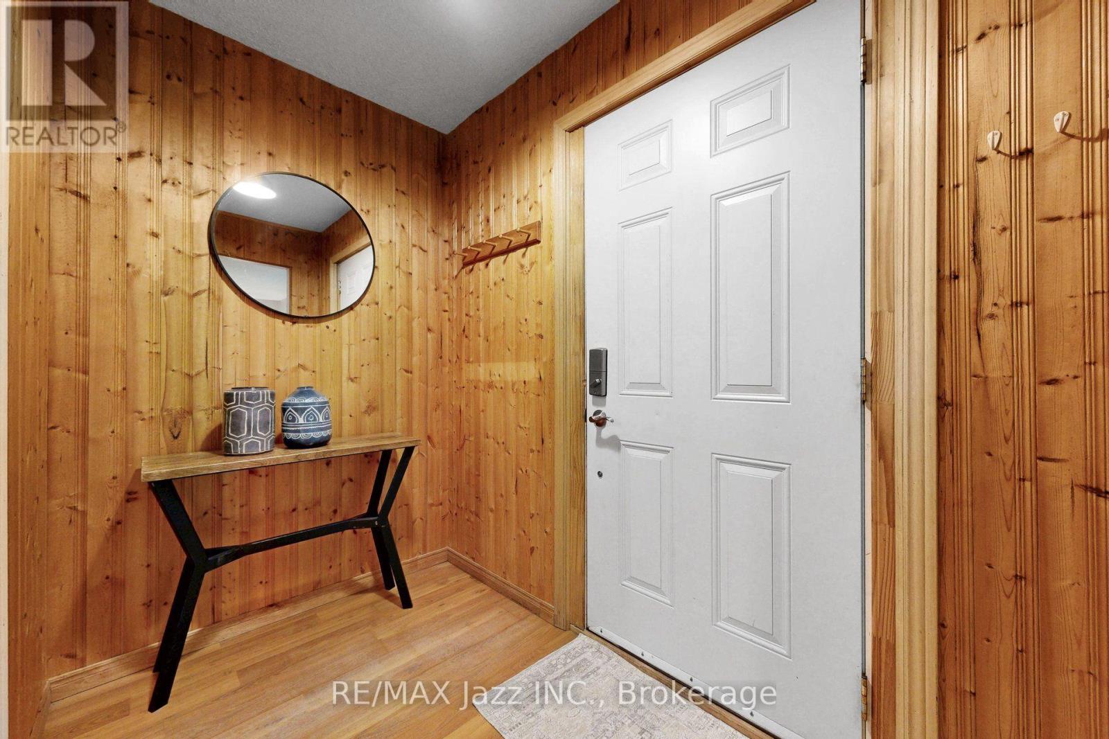 3 POCHON AVENUE - Image 5