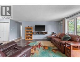 Living room - 3936 Wyandotte Street East Unit# 405, Windsor, ON N8Y4V1 Photo 7