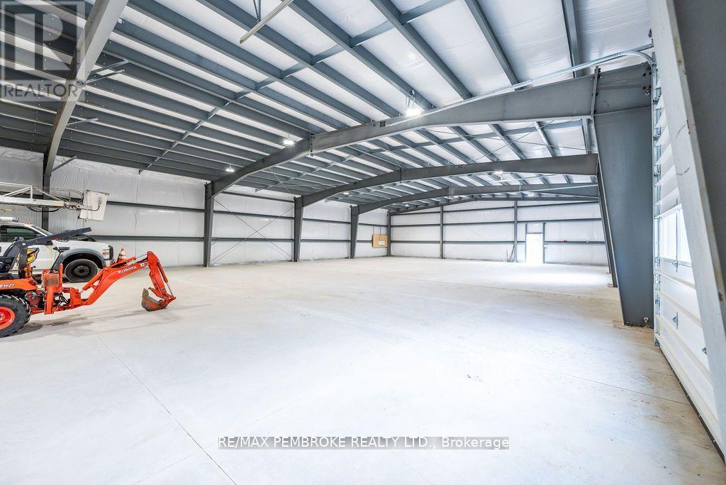 Industrial for Rent in Petawawa – 99 INDUSTRIAL AVENUE, Petawawa – MLS# X13665480 - Image 14