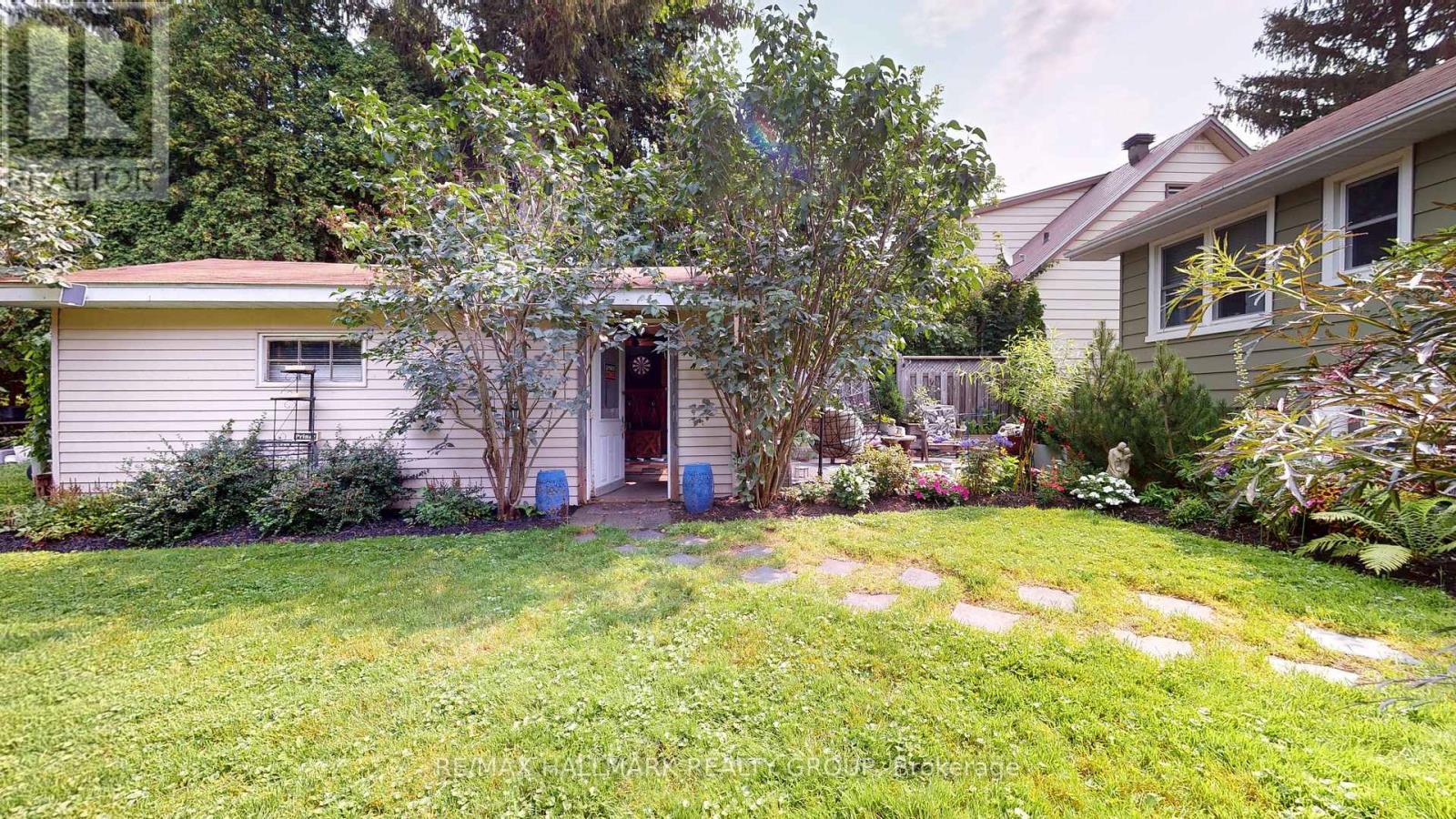 4 KING STREET - Image 38