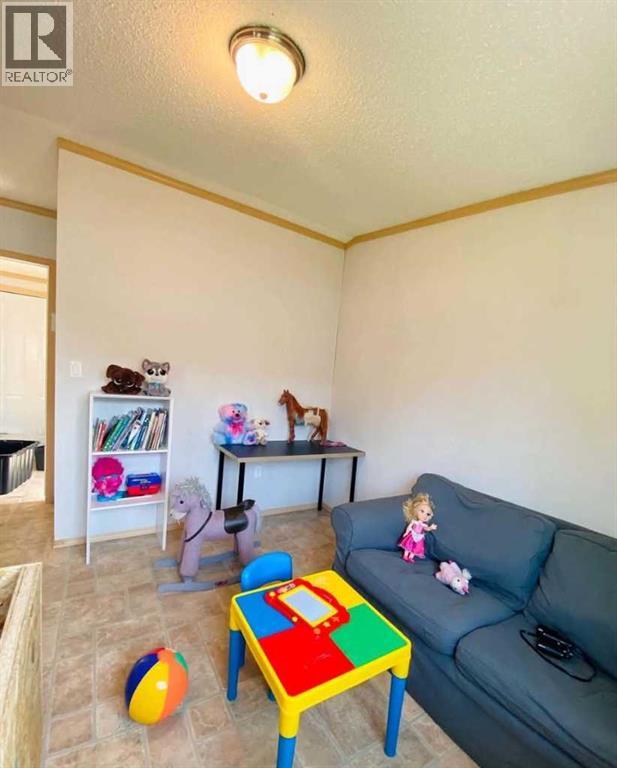 32 Dragonfly Crescent - 4