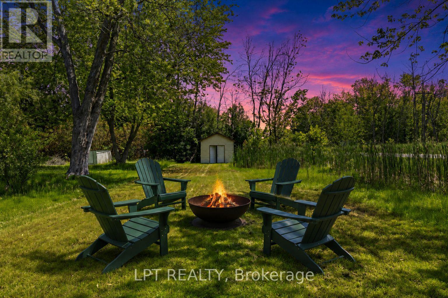 815 PARADISE DRIVE - 23