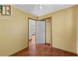 815 Paradise Drive, Georgina, ON L0E1S0 Photo 17