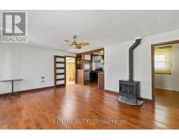 815 Paradise Drive, Georgina, ON L0E1S0 Photo 9