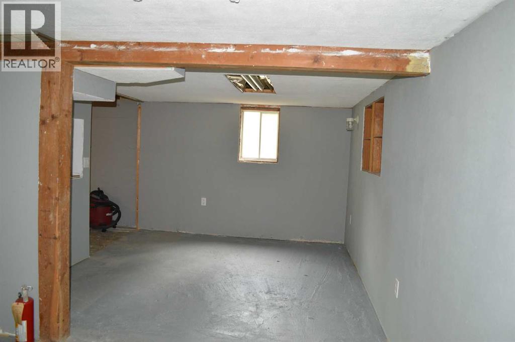 5259 51 Street - Photo 18