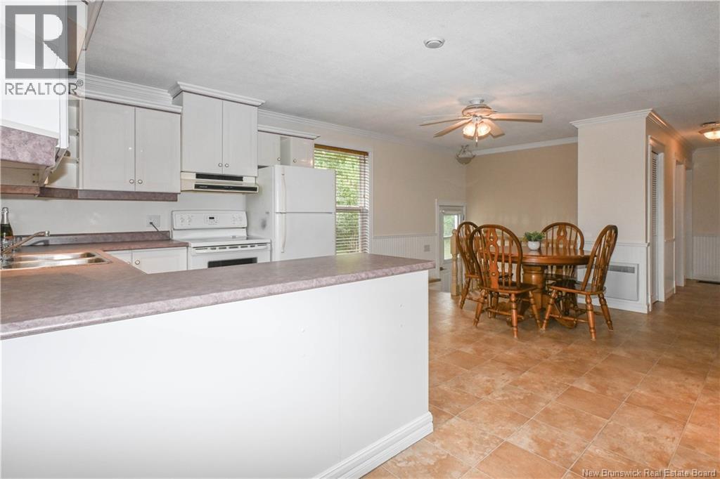 9784 Route 145 - Image 14