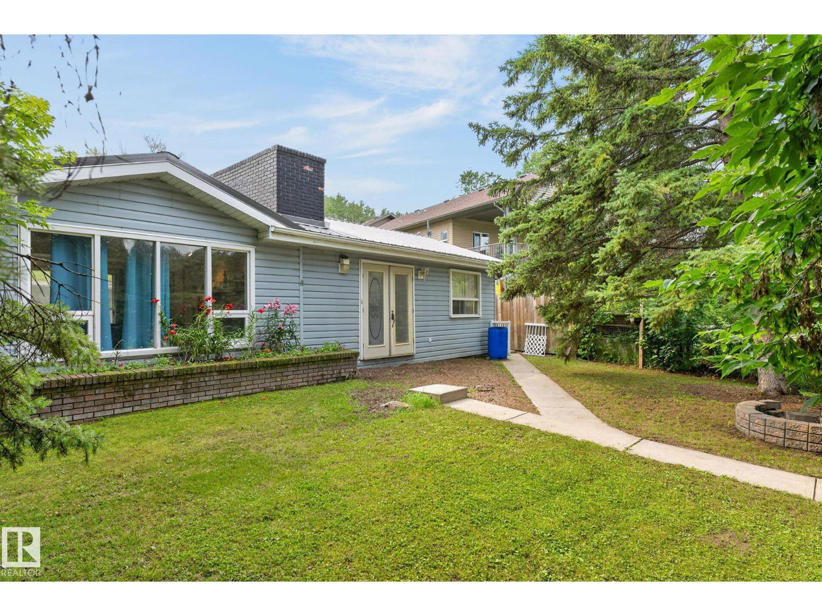 351 Smith Crescent