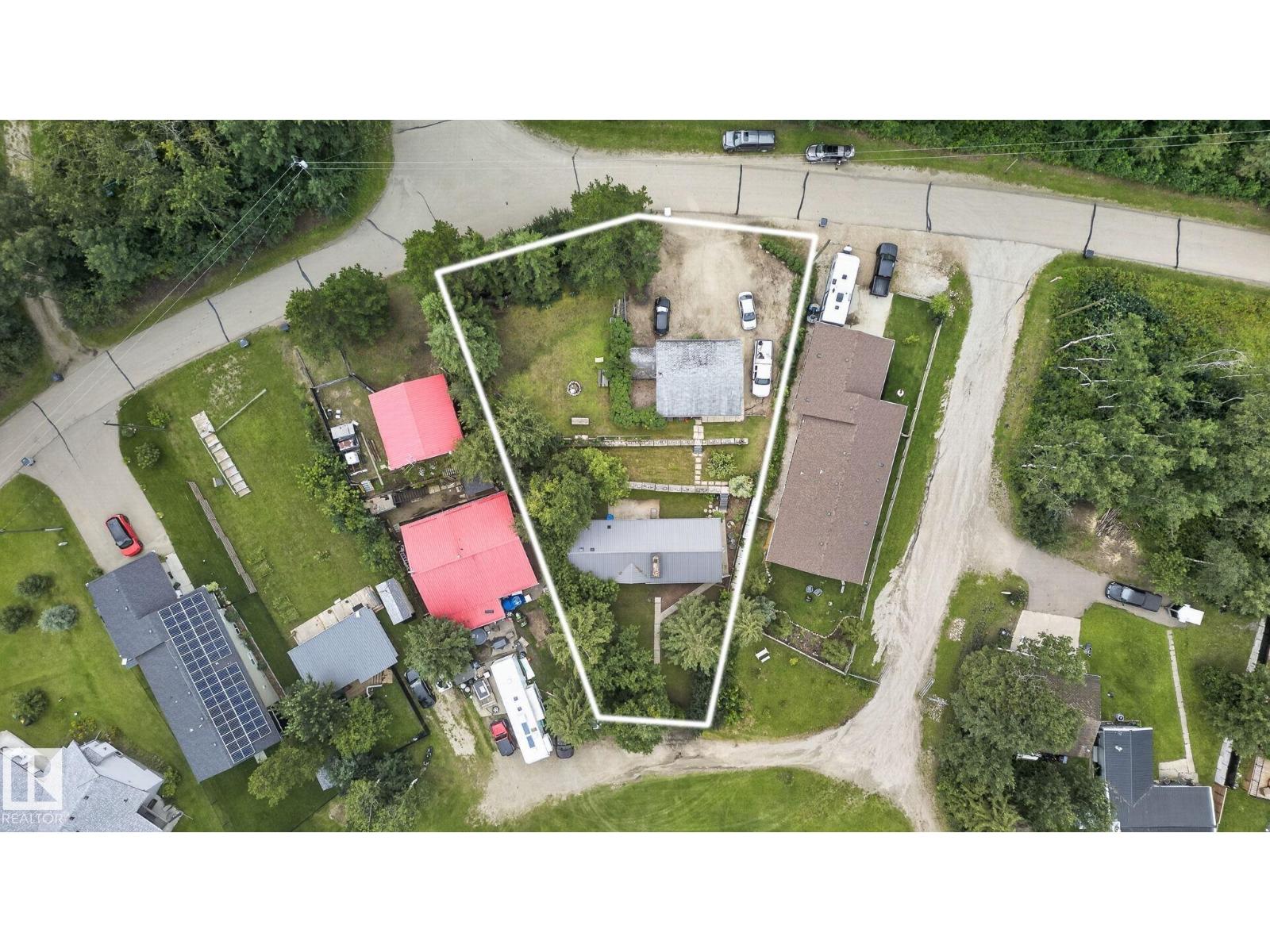 351 Smith Crescent - Photo 29