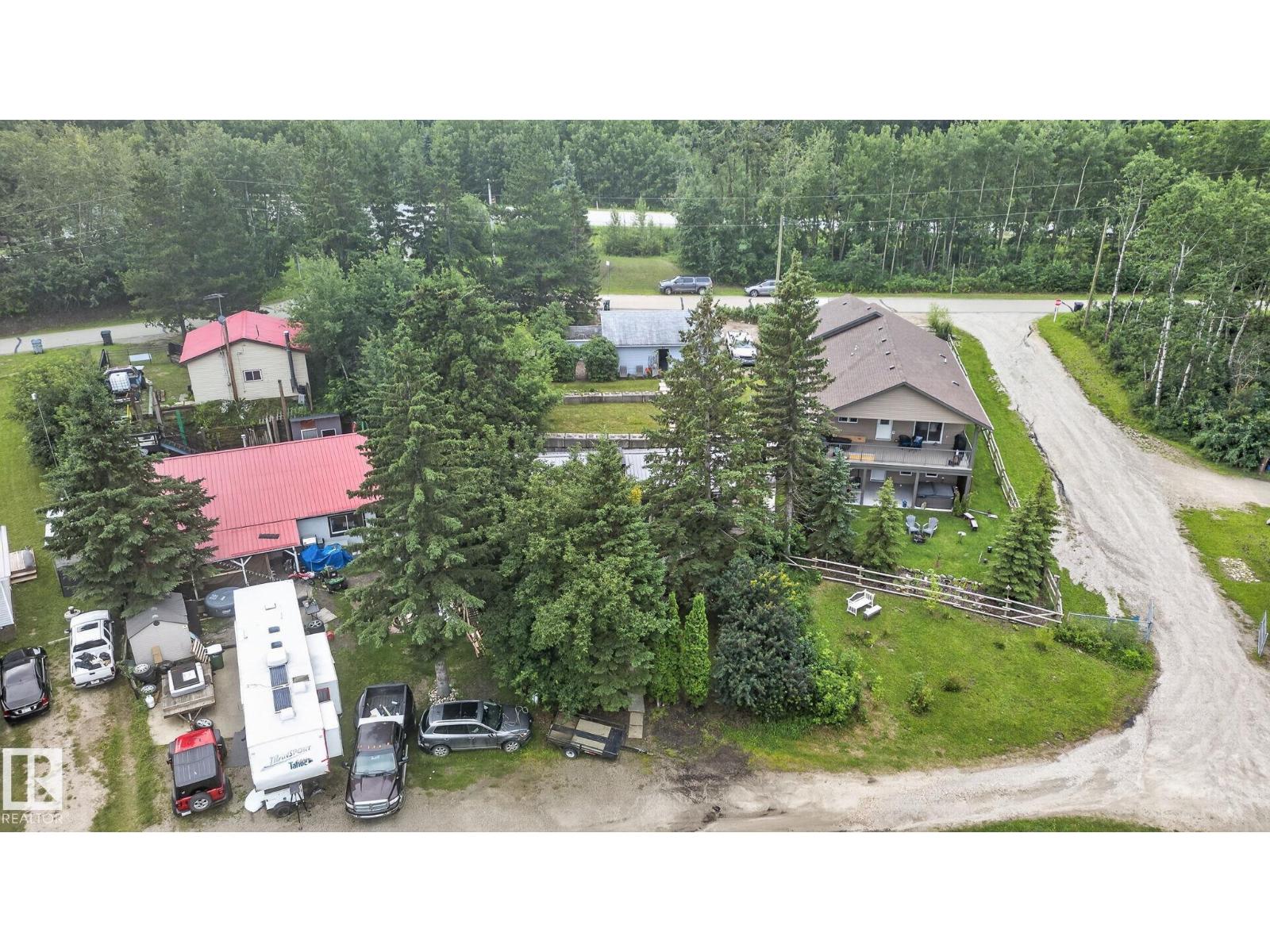 351 Smith Crescent - Photo 33