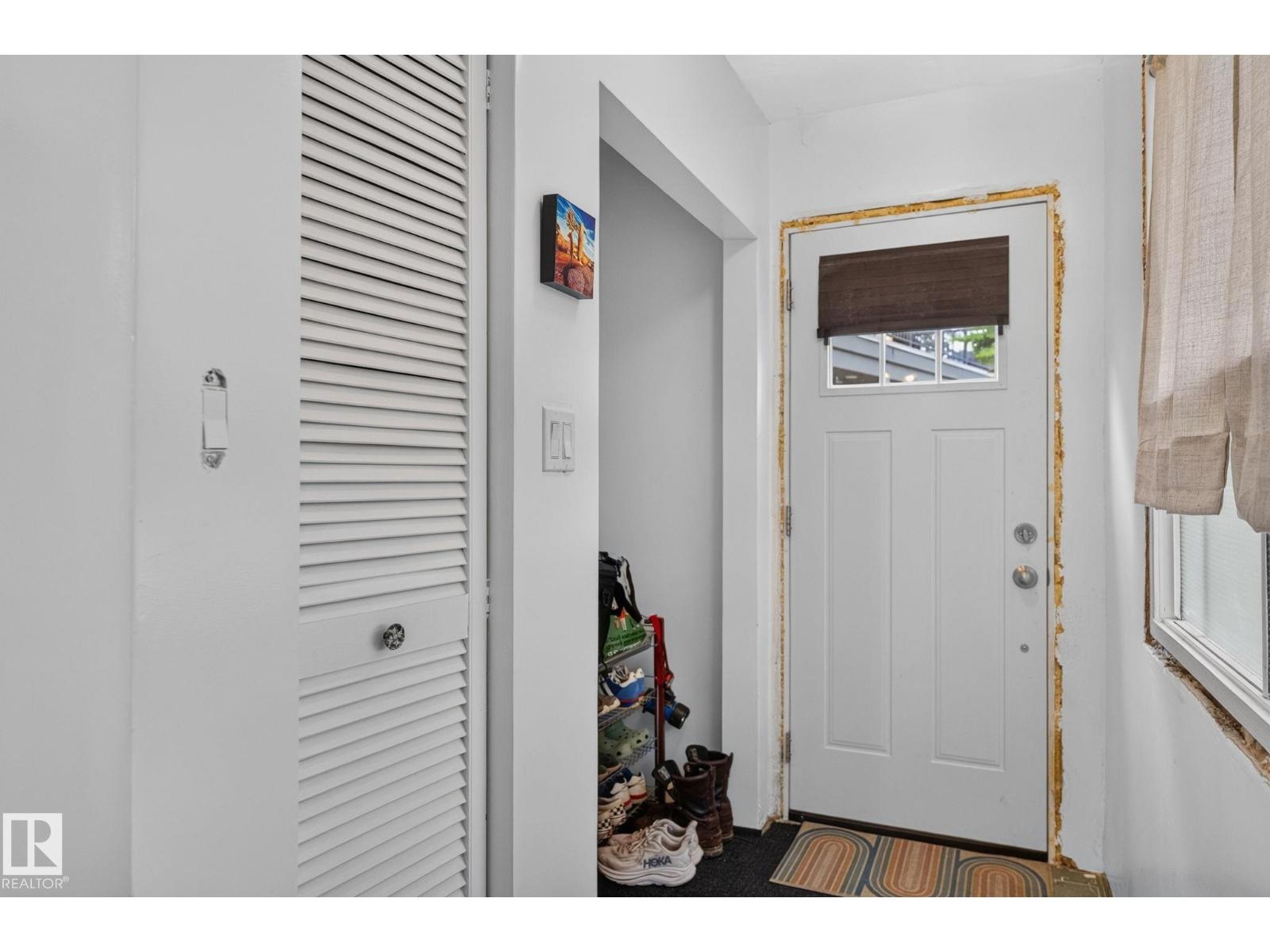 351 Smith Crescent - Photo 40