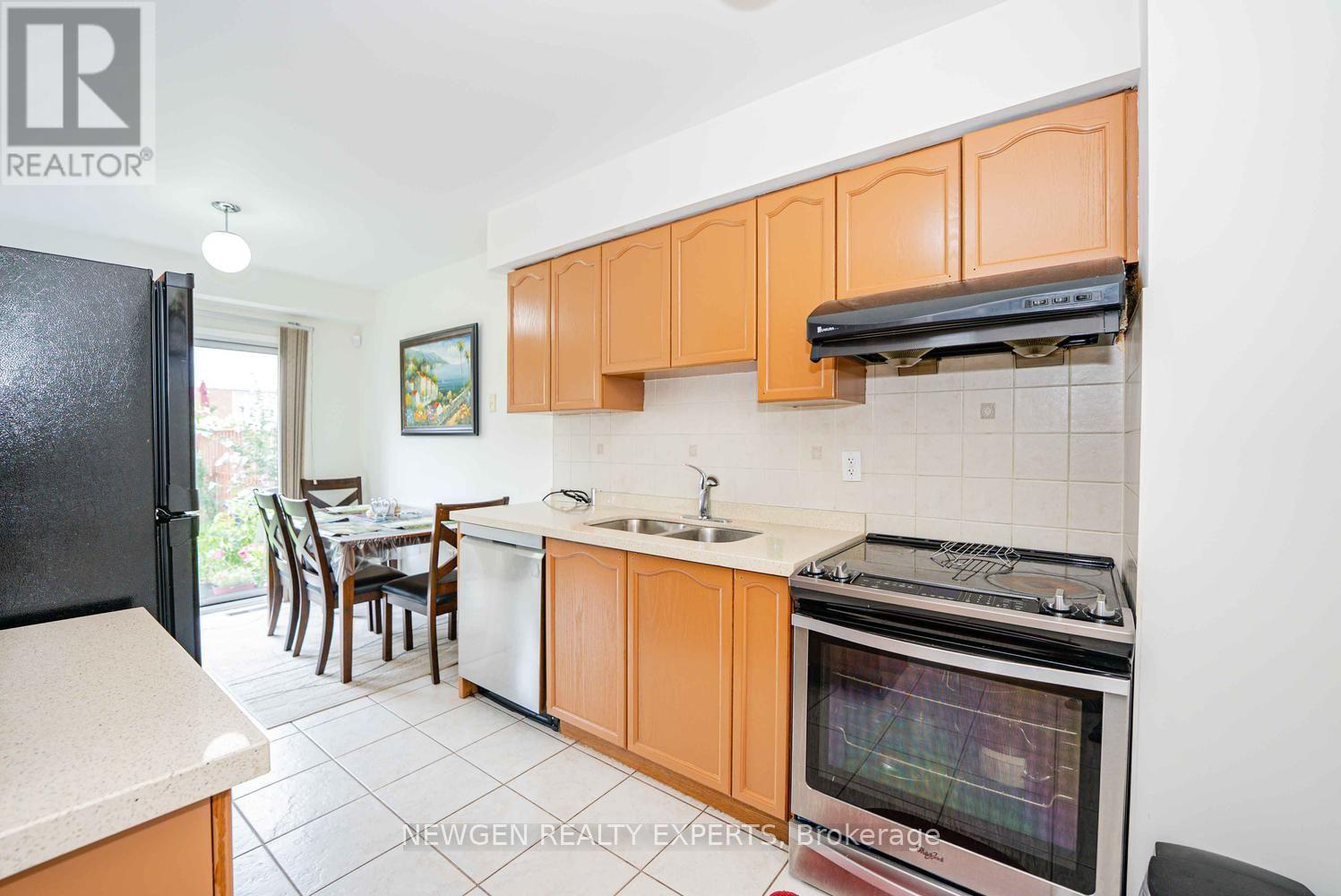 6039 COXSWAIN CRESCENT - 9