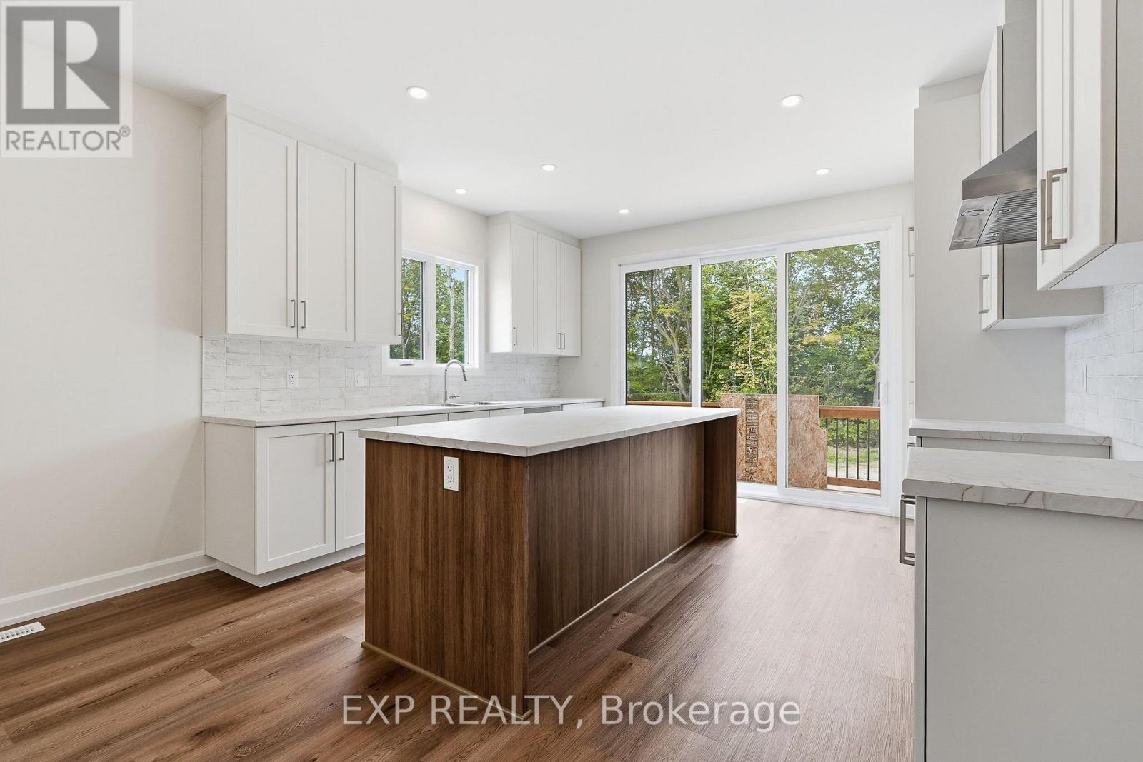 71 HUGHES CIRCLE - Image 13