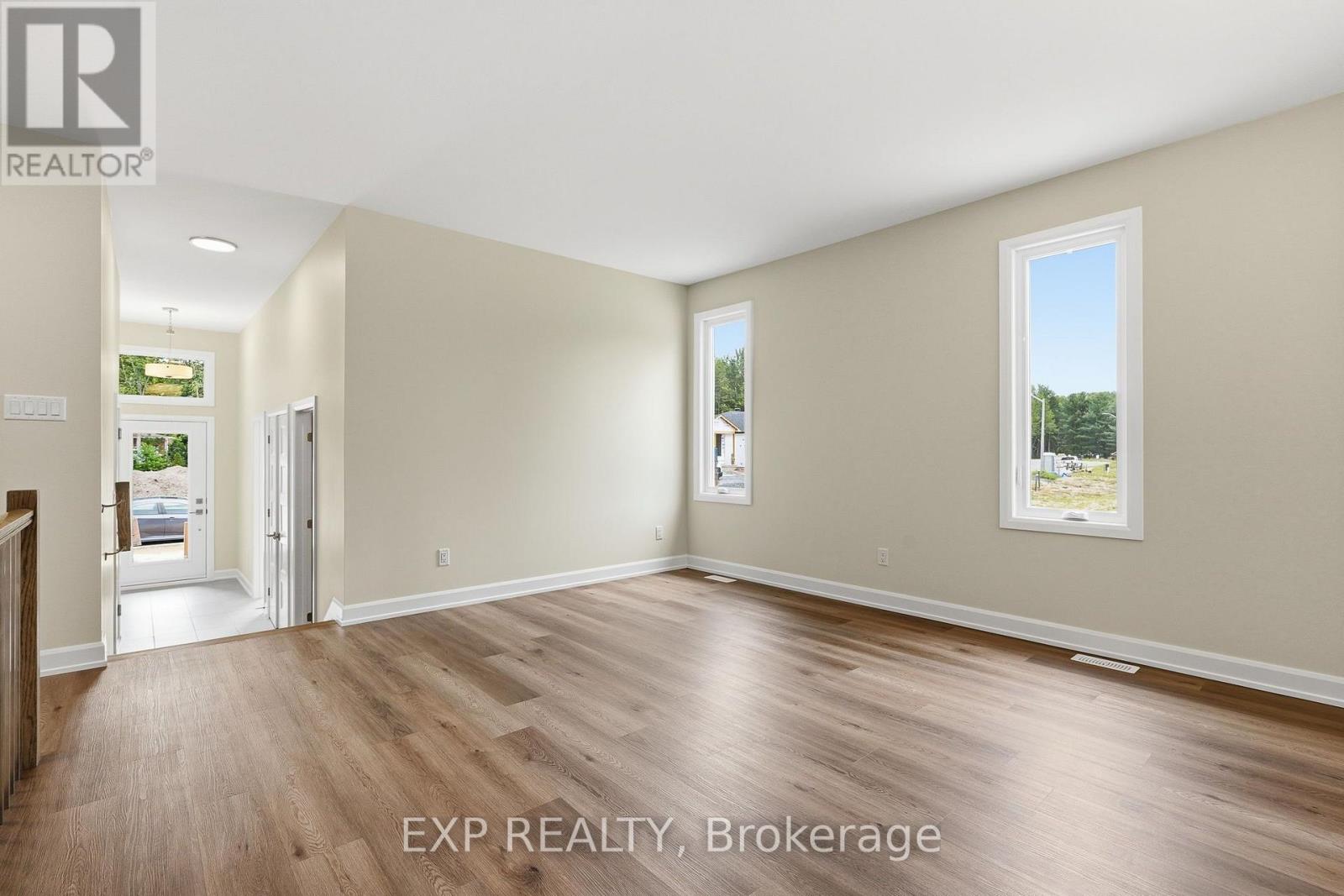71 HUGHES CIRCLE - Image 9