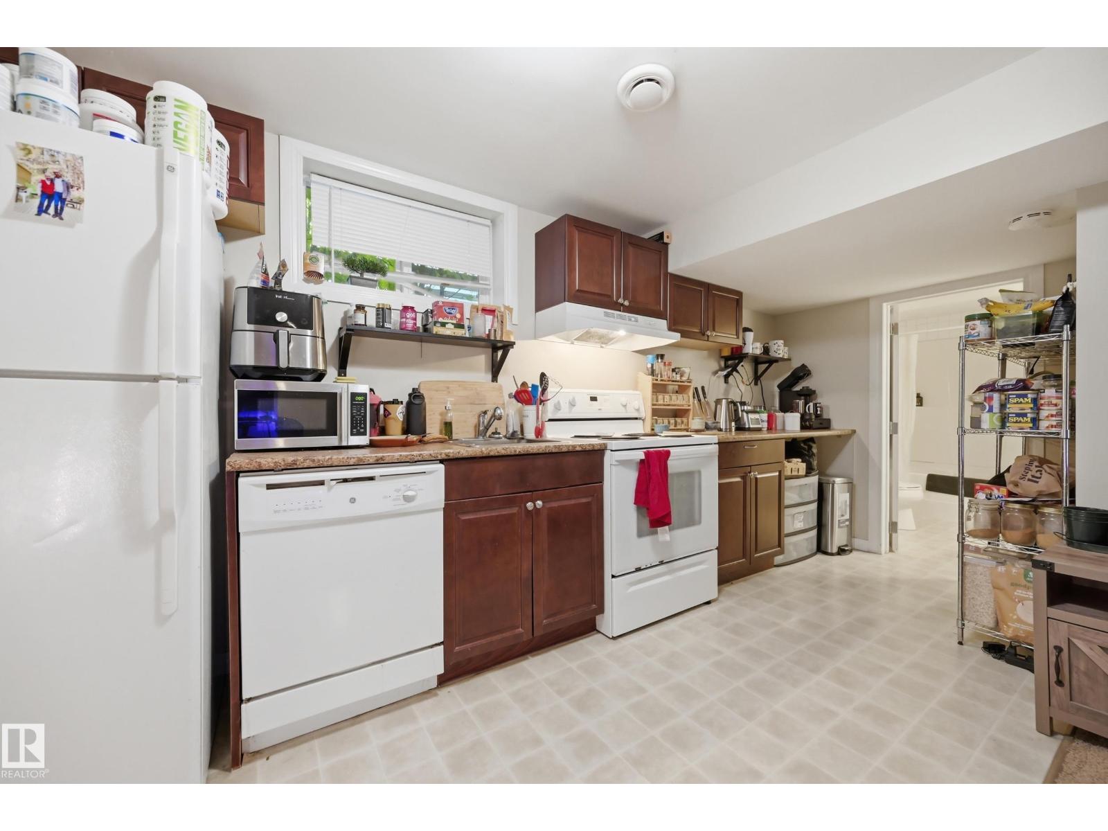 11612 110A AV NW - 26