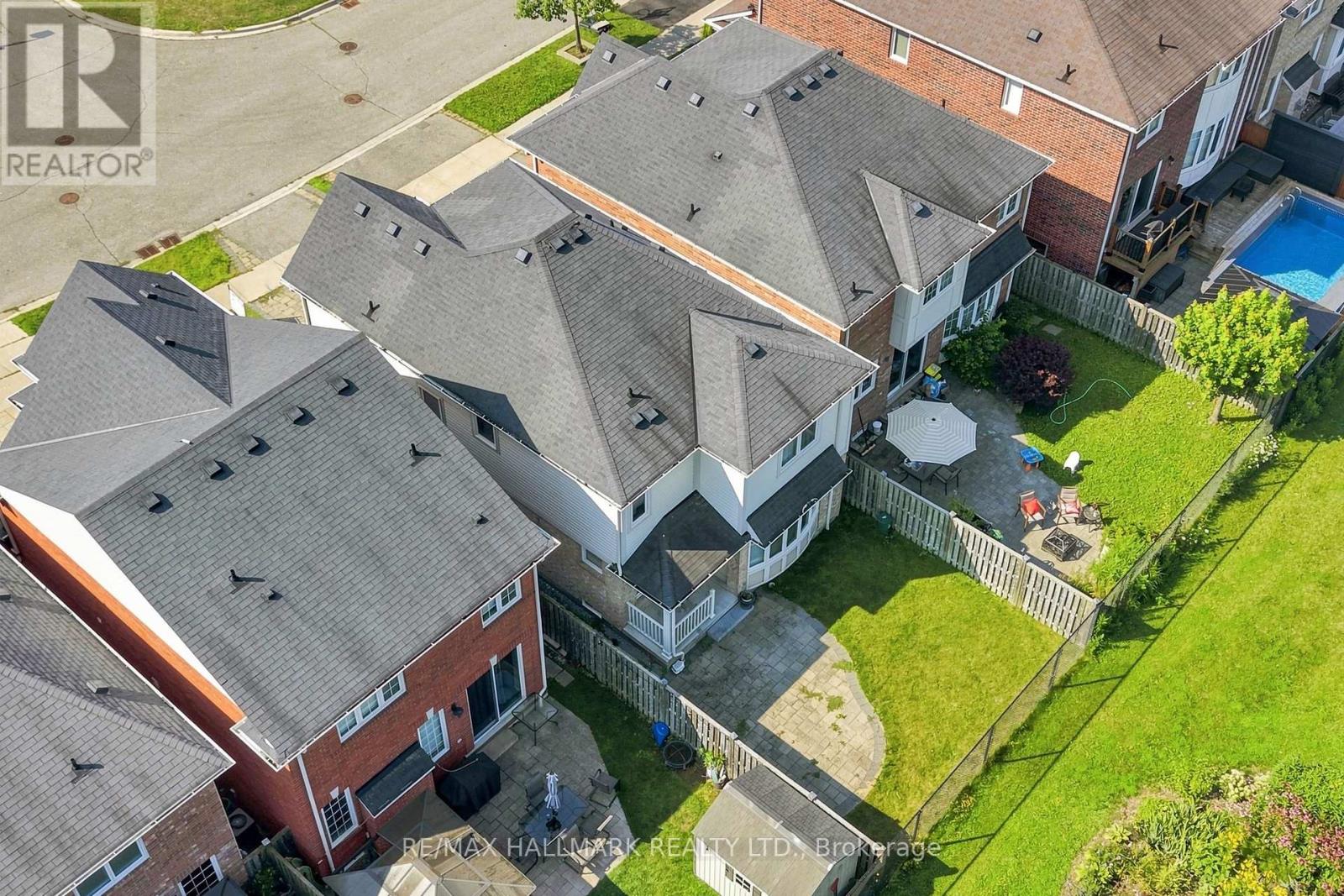 174 MILTROSE CRESCENT - 2