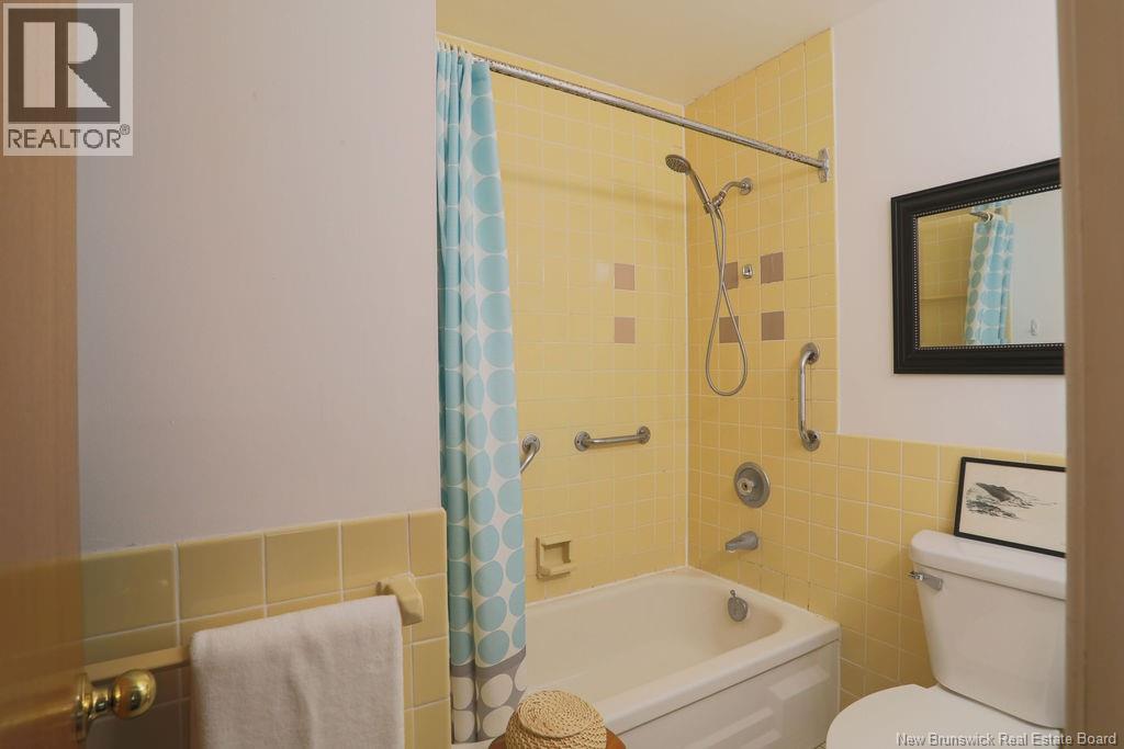 #2 2865 Rothesay Road - Image 18
