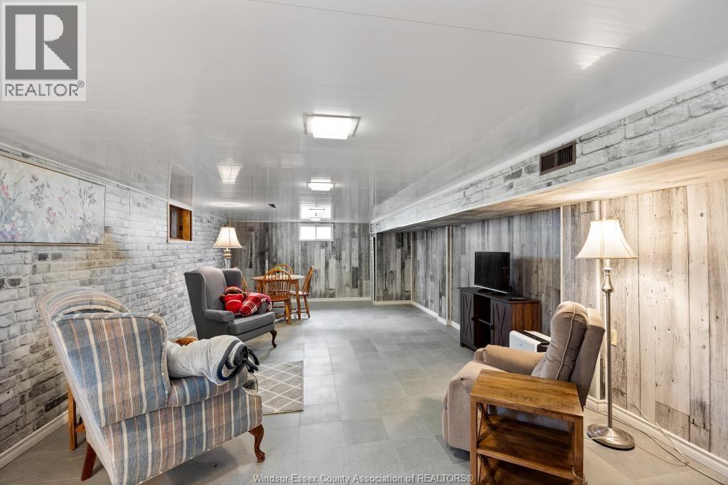 247 ERIE STREET South - 21