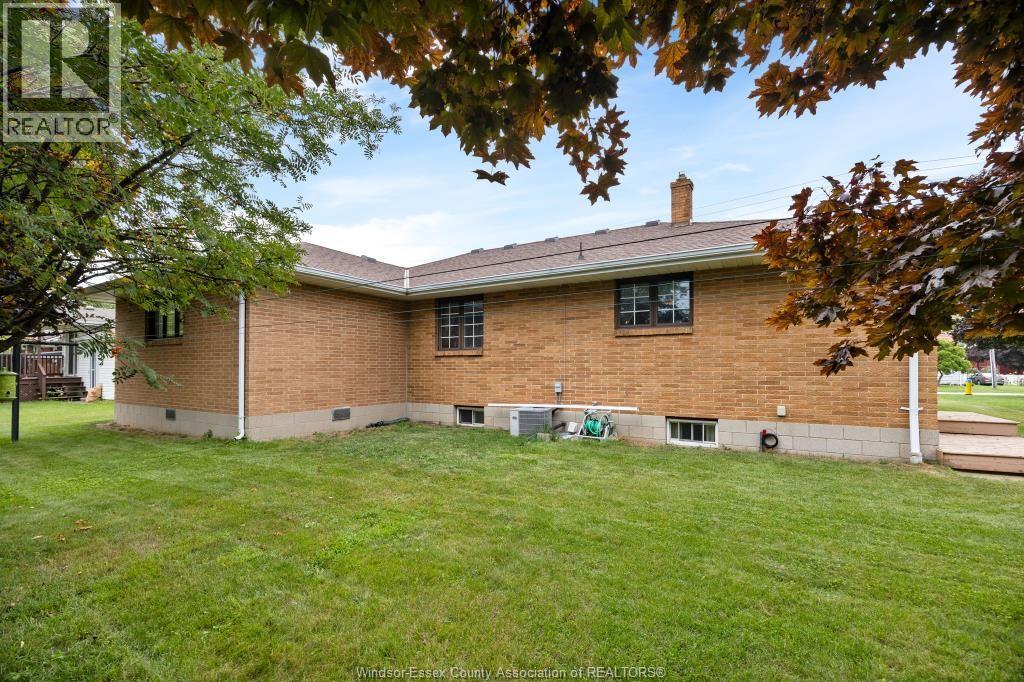 247 ERIE STREET South - 27