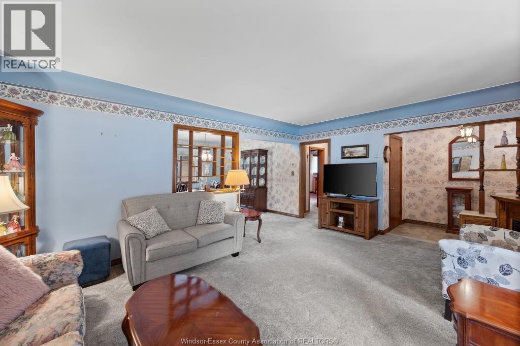 247 ERIE STREET South - 9