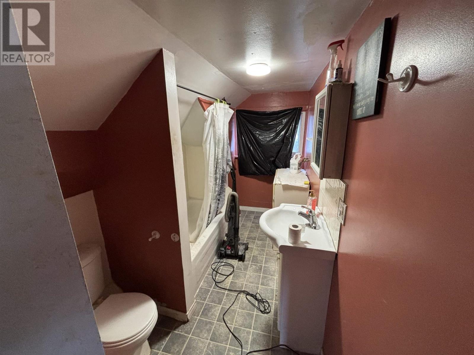 312 Huron ST - 8