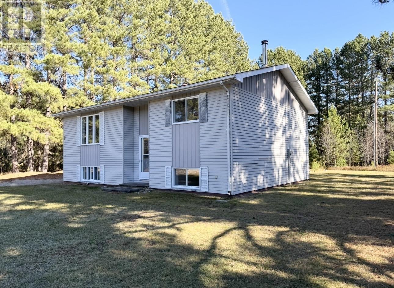 50 Russell AVE - 2
