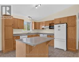 Laundry room - 289 Colebrook Road, Stone Mills, ON K0K3N0 Photo 9