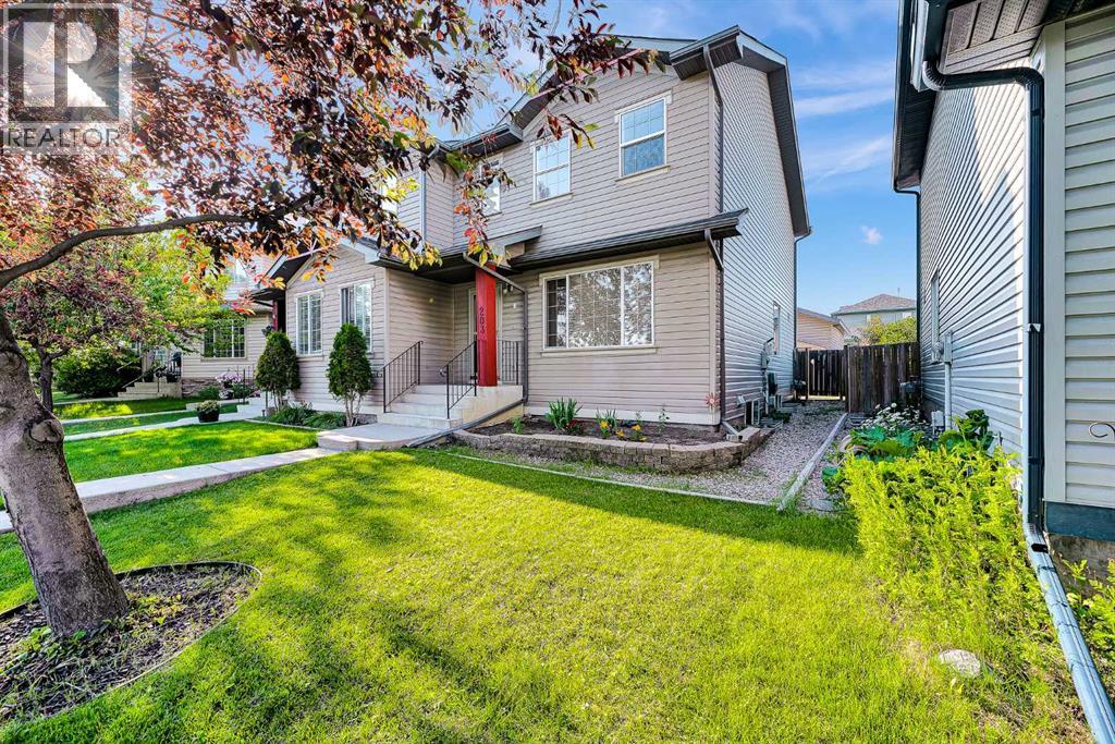 203 Covemeadow Crescent