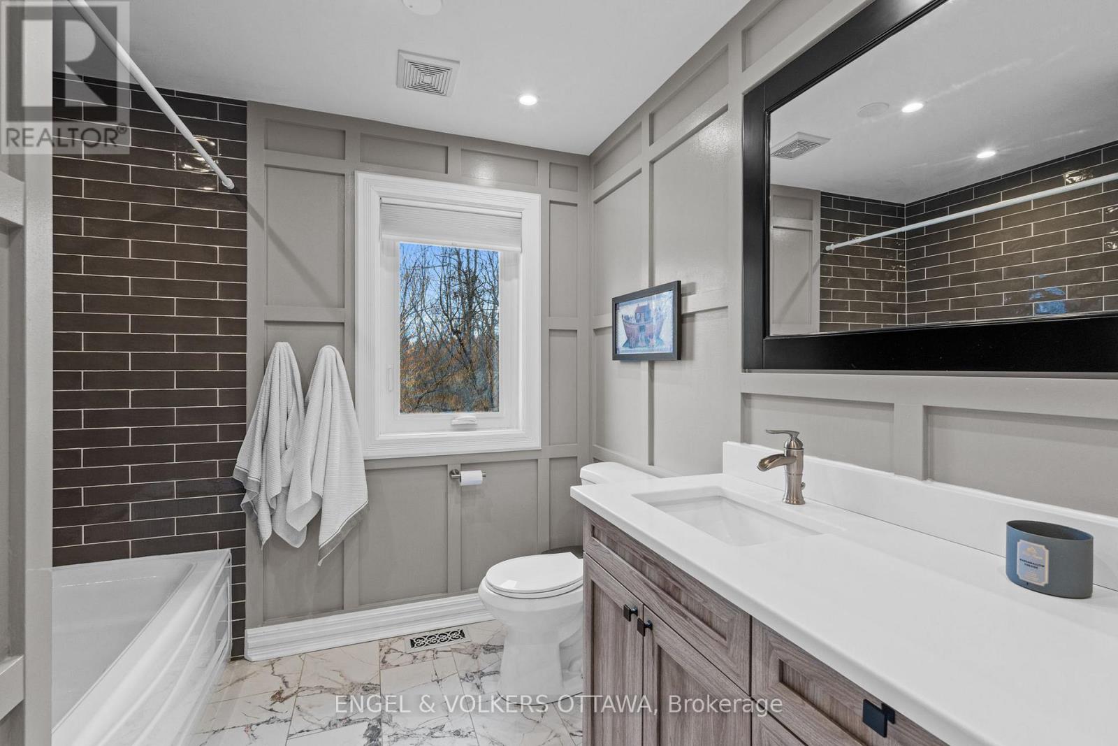 2410 CONCESSION ROAD - Image 30