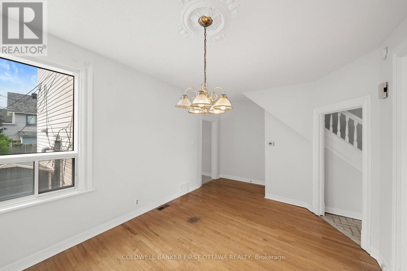 3 Bed, 2 Bath House for Rent in Ottawa – 176 ROCHESTER STREET, Ottawa – MLS# X13665634 - Image 10