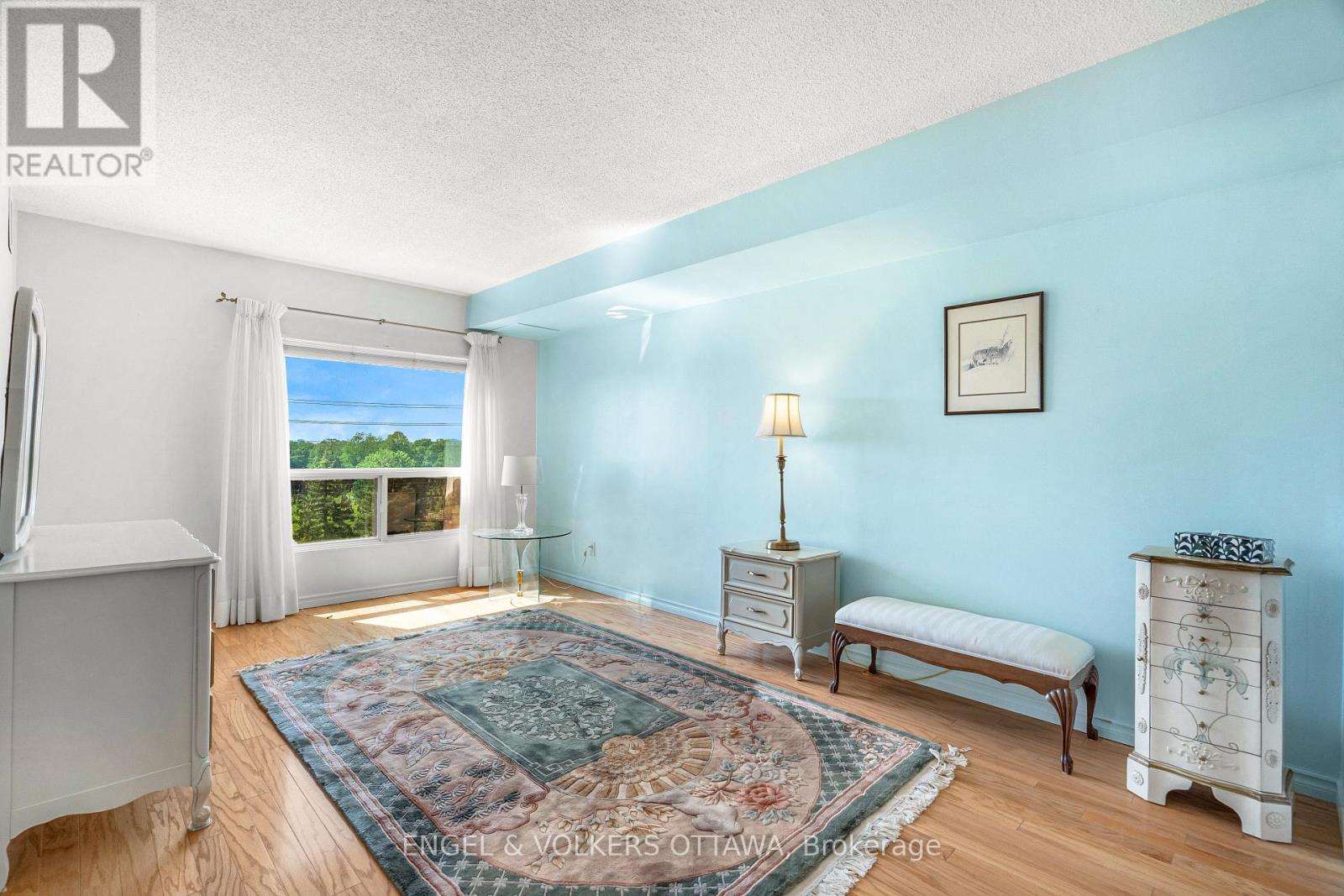 3 Bed, 3 Bath Apartment for Sale in Ottawa – 205 – 545 ST LAURENT BOULEVARD, Ottawa – MLS# X13665662 - Image 14