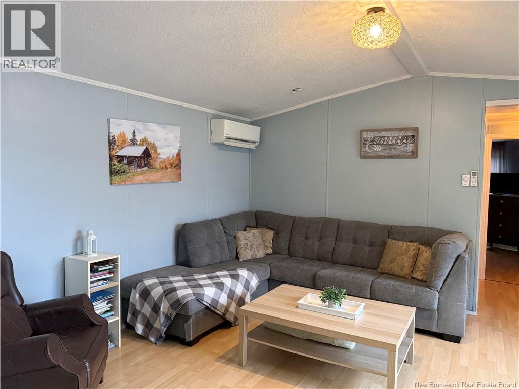 51 Travis Street - Image 13