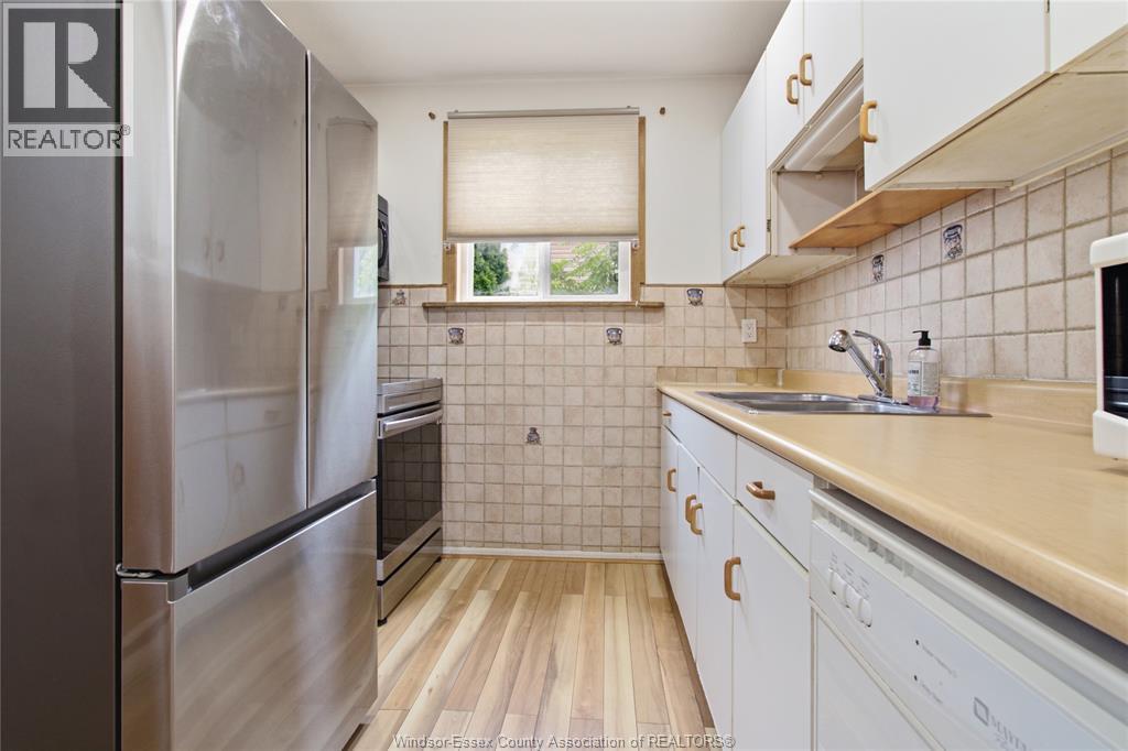1229 ARNCLIFFE PLACE - 8