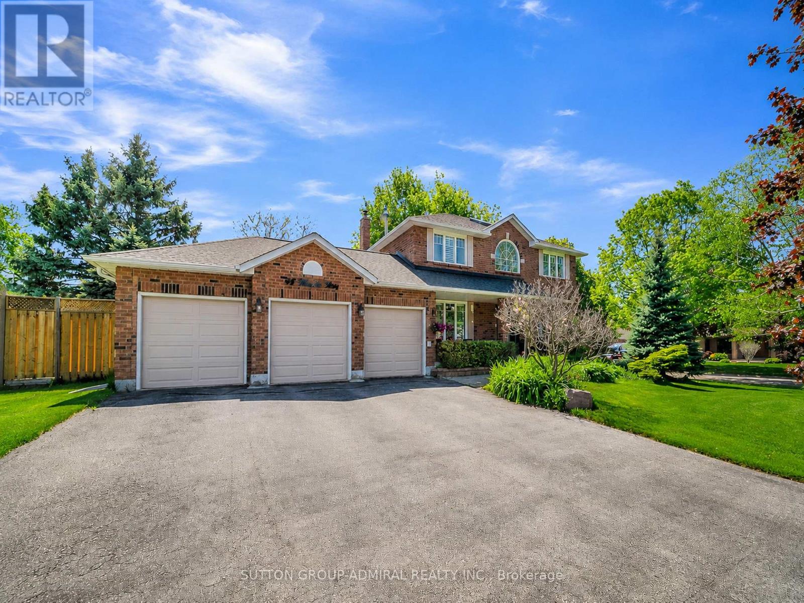 Property for sale at 48 MAPLE WAY