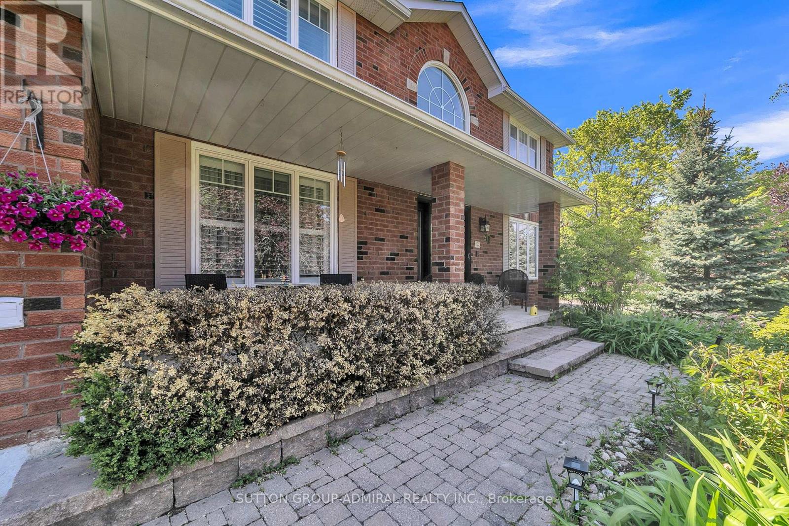 48 MAPLE WAY - 5
