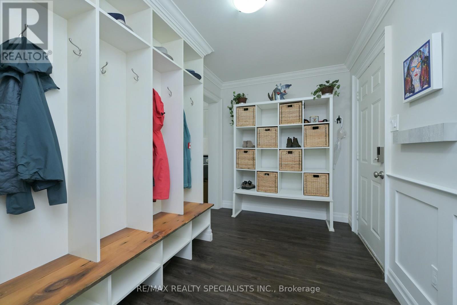 13 SNOWBERRY COURT - 14