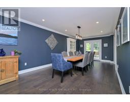 Kitchen - 13 Snowberry Court, Caledon, ON L7K0B5 Photo 10