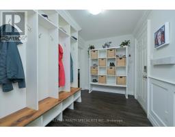 Laundry room - 13 Snowberry Court, Caledon, ON L7K0B5 Photo 14