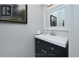 Bathroom - 13 Snowberry Court, Caledon, ON L7K0B5 Photo 16