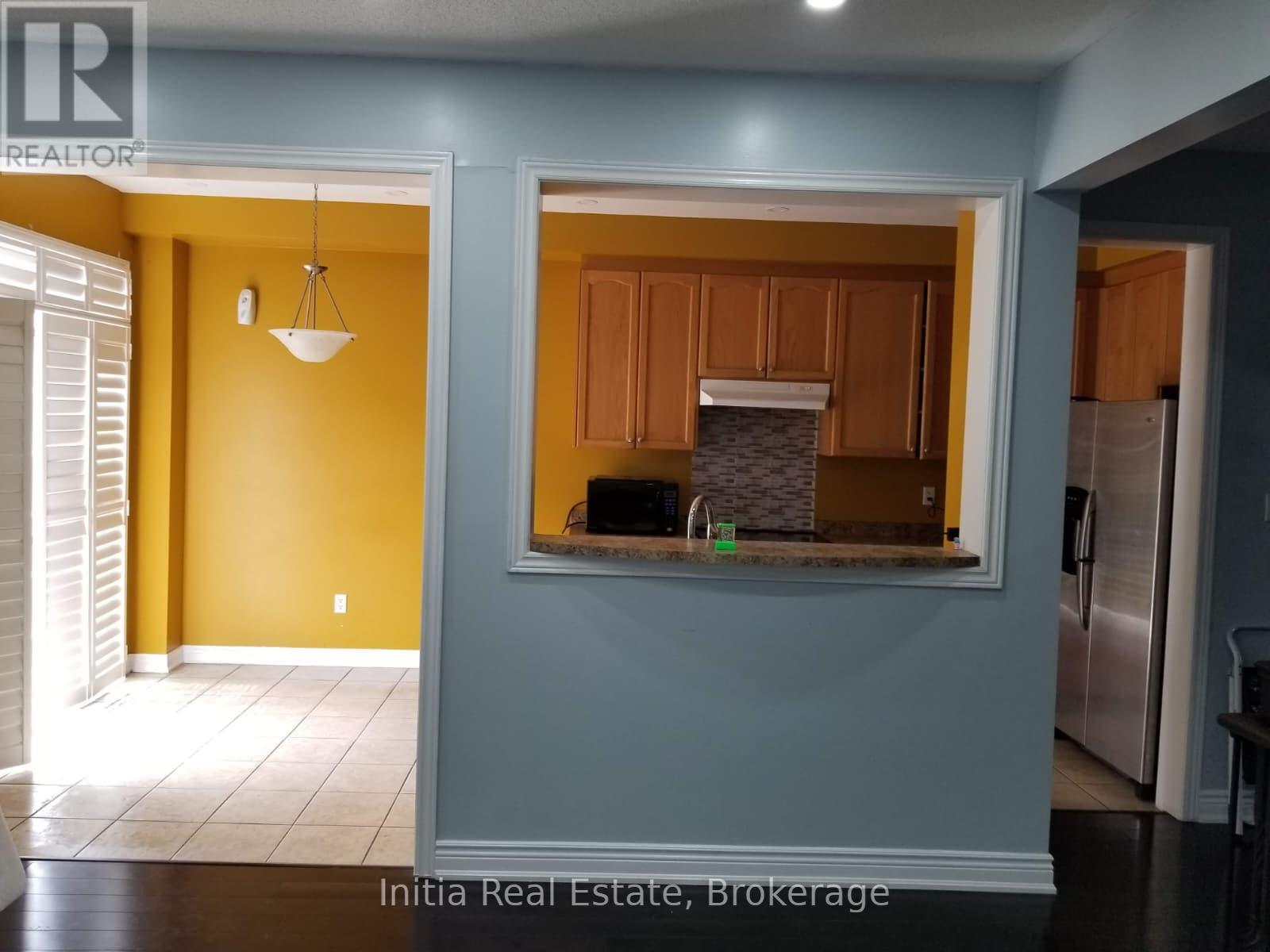 99 CONNOLLY CRESCENT - 3