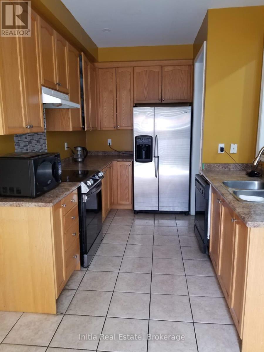 99 CONNOLLY CRESCENT - 6