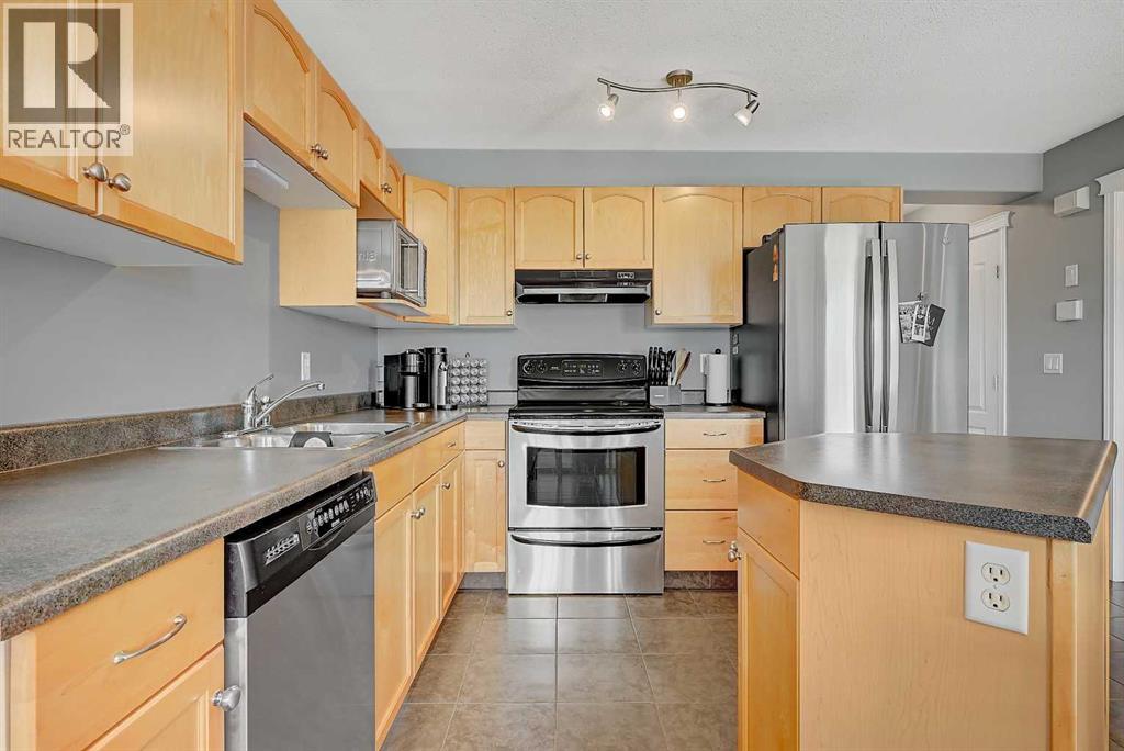 10325 70 Avenue - 9