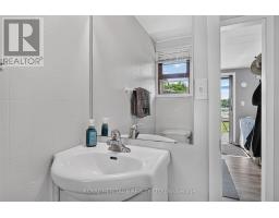 100 Clearview Drive, Kawartha Lakes, ON K0L2W0 Photo 30