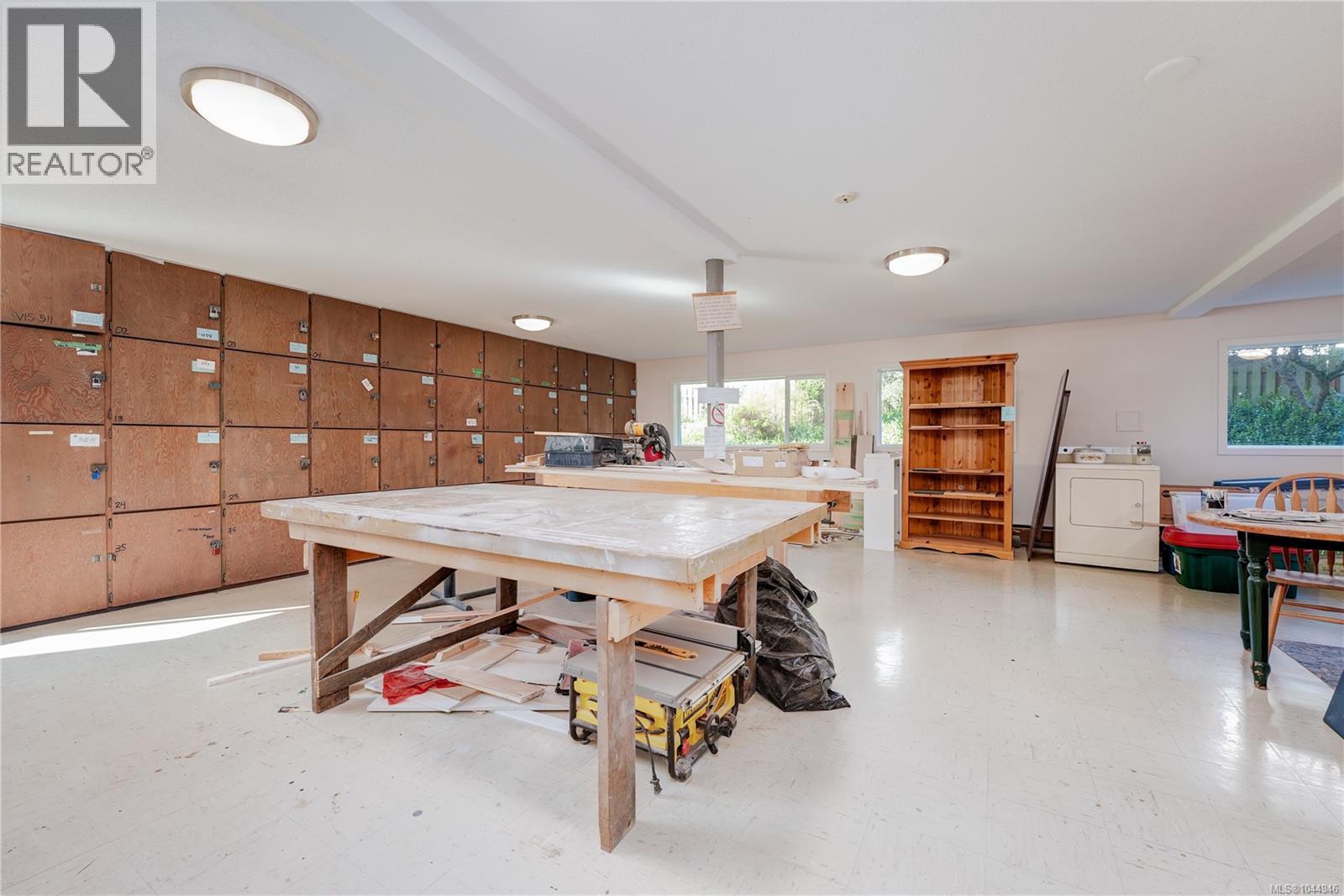 307 1610 Jubilee Avenue, Victoria