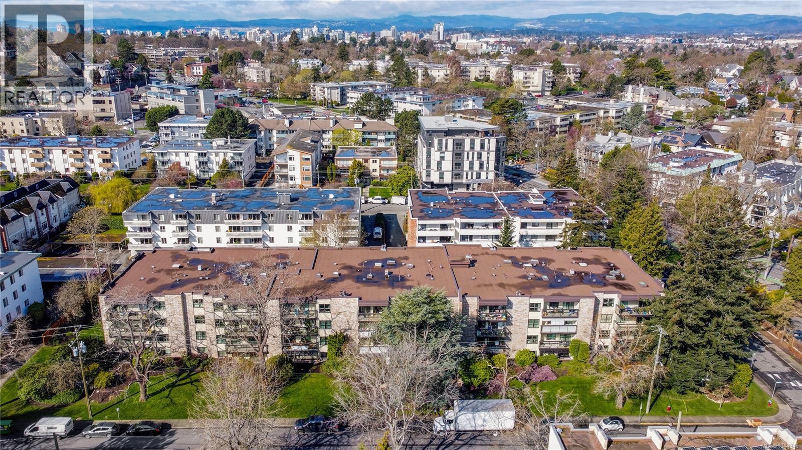 307 1610 Jubilee Avenue, Victoria