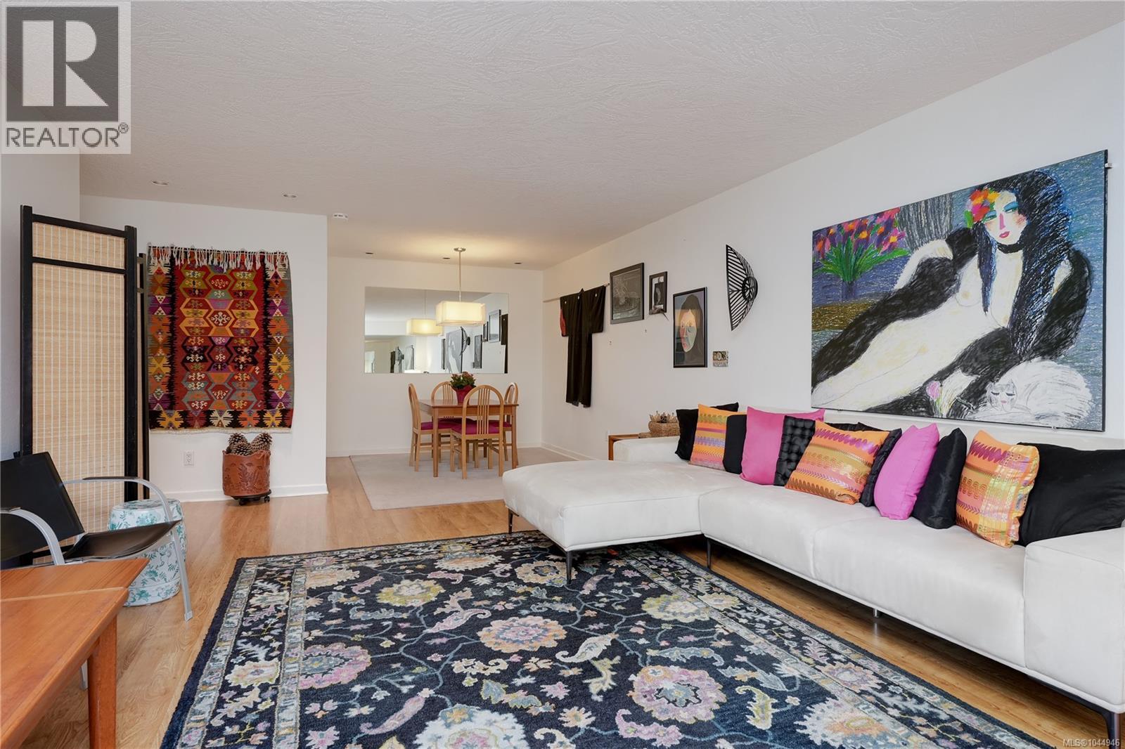 307 1610 Jubilee Avenue, Victoria