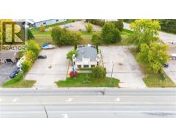 95 King Street East, Lambton Shores, ON N0N1J0 Photo 9