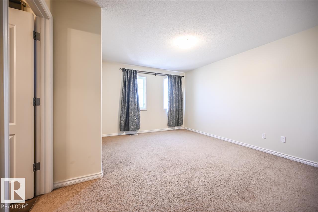 11425 14 Avenue SW - Photo 19