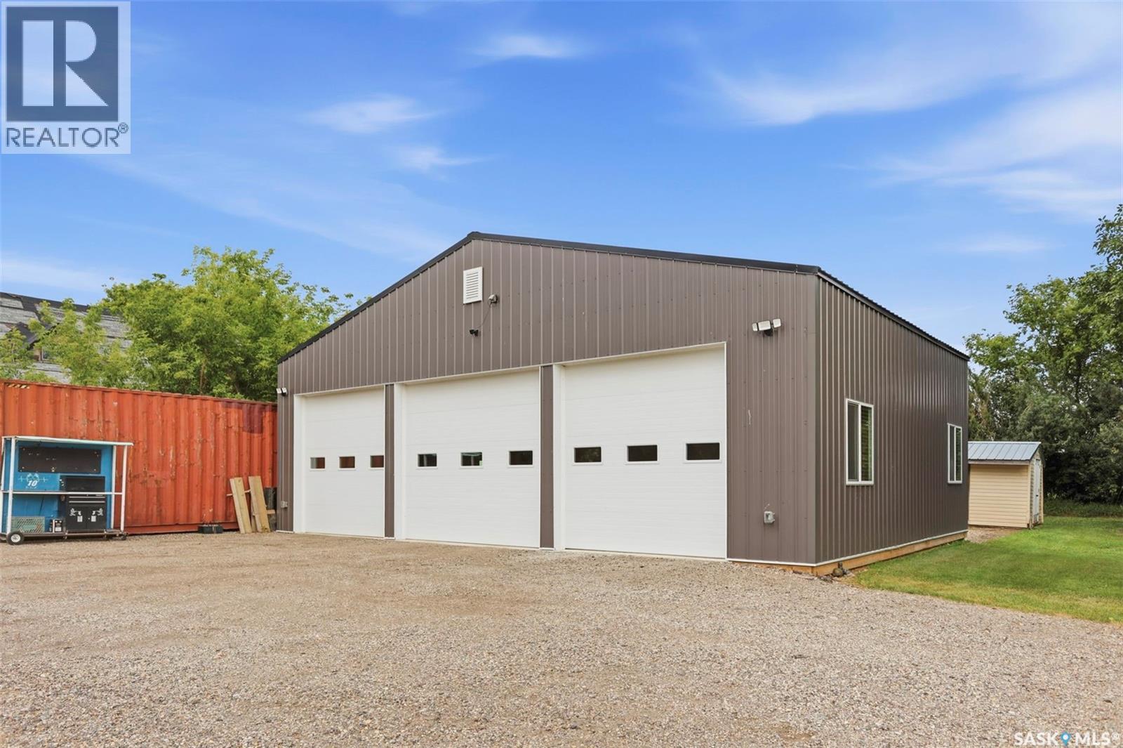Rural Address / Naismith Acreage - Image 46
