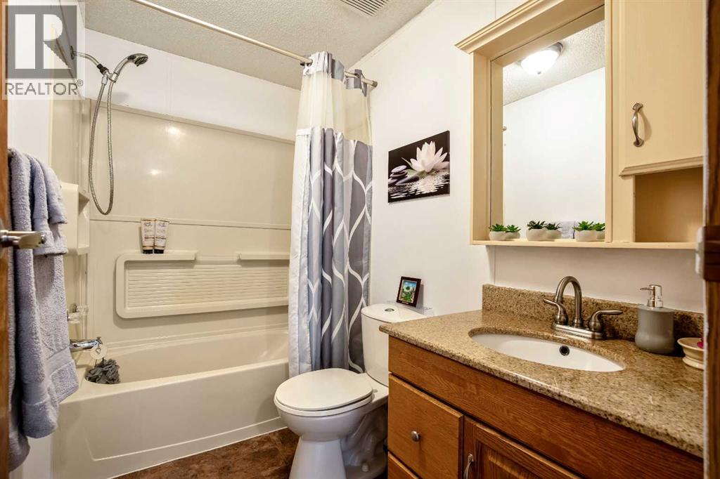 215 Homestead Close - Photo 24